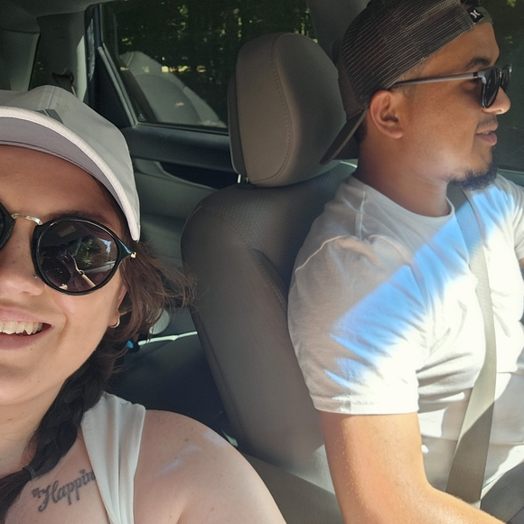 Meet your Posher, Chasity - Picture 3 of 3